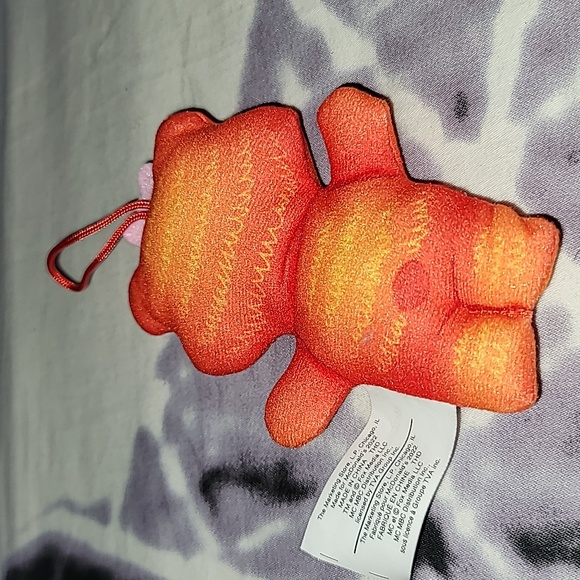 2023 McDonalds The Masked Singer Miss Teddy Mini Plush - Picture 2 of 3